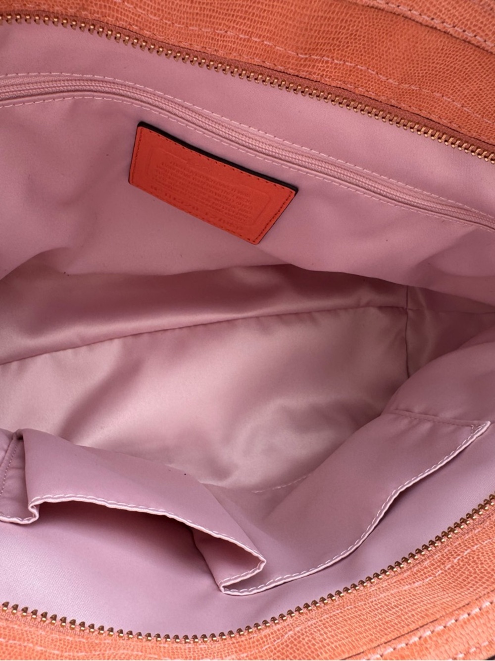 NWOT Coach Alexandra Straw with Coral Trim & Flower Charm - Picture 10 of 10